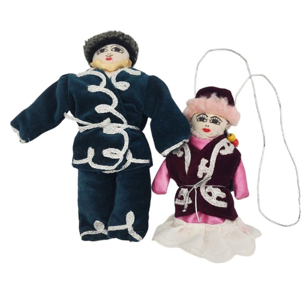 East European Cloth Folkk‎ Dolls Set Of  2 Collectibles Boy & Girl Vtg Velvet